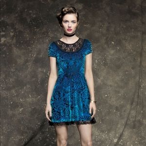 Hot Topic Flocked Velvet Mini Dress XL